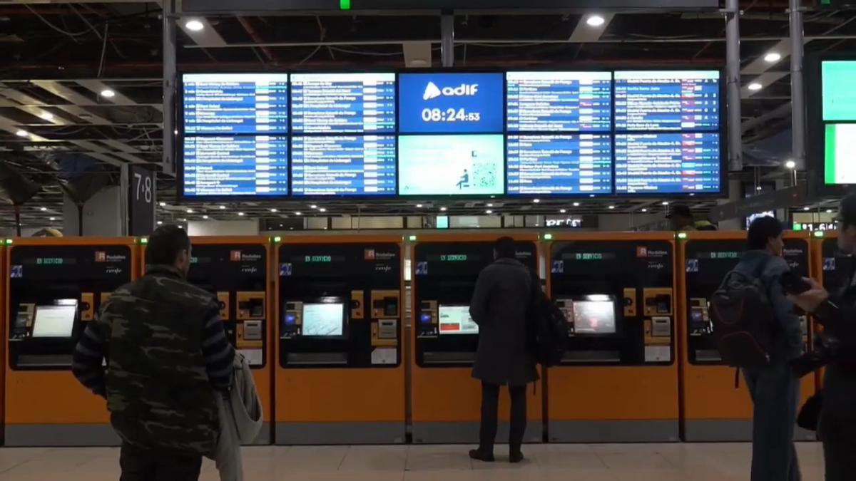 CAOS FERROVIARIO CATALUÑA | El plan de Rodalies destinará 1.340 millones en mantenimiento hasta el 2030, el doble de los últimos cinco años CAOS FERROVIARIO CATALUÑA | El plan de Rodalies destinará 1.340 millones en mantenimiento hasta el 2030, el doble de los últimos cinco años