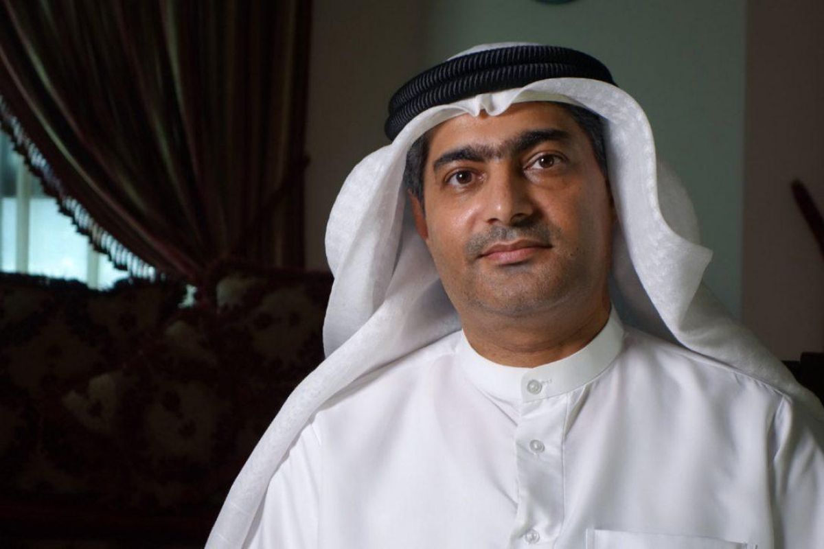 Ahmed Mansur, quatre anys aïllat en una «bruta i petita cel·la» als Emirats Ahmed Mansur, quatre anys aïllat en una «bruta i petita cel·la» als Emirats