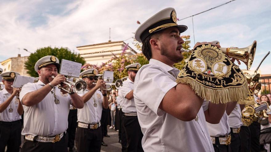 El mal tiempo trunca el certamen de bandas del Calvario en Mérida y lo retrasa a marzo