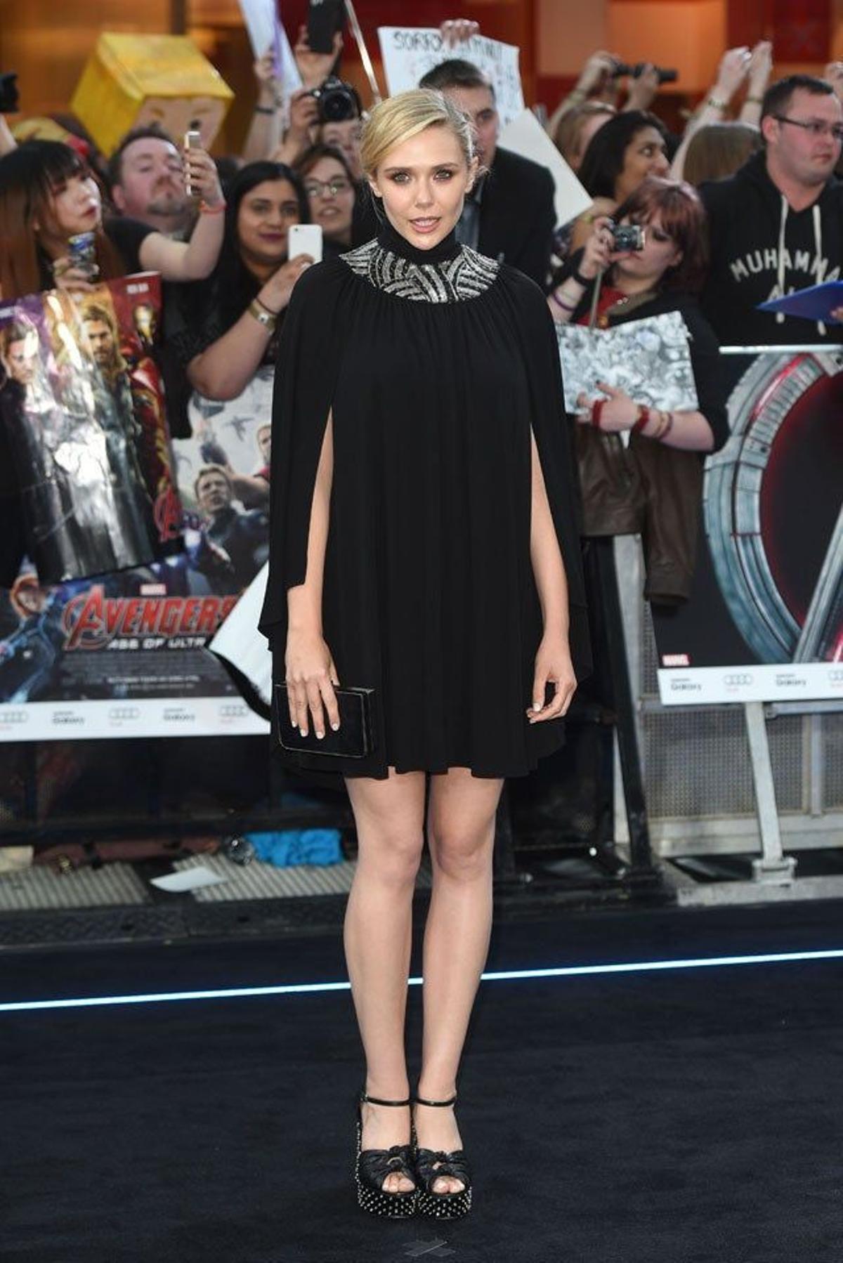 Elizabeth Olsen en el estreno londinense de 'Los Vengadores: la era de Ultrón'