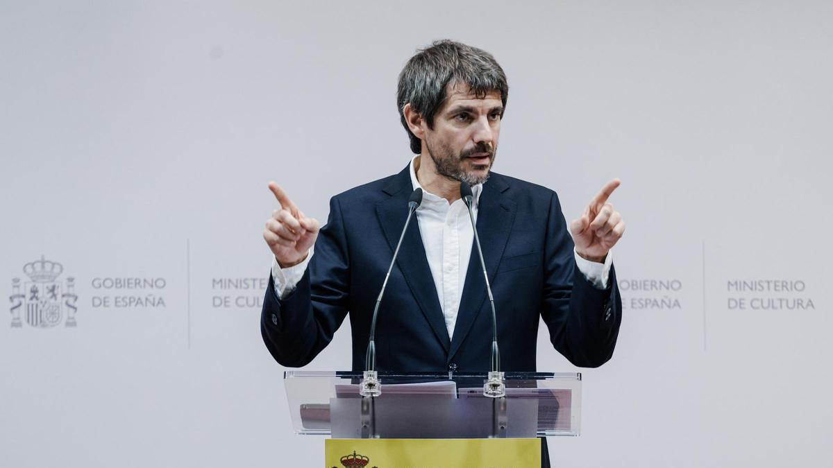 Urtasun pide al PSOE «explicaciones» y «acciones contundentes» mientras Podemos ve la situación «insostenible»