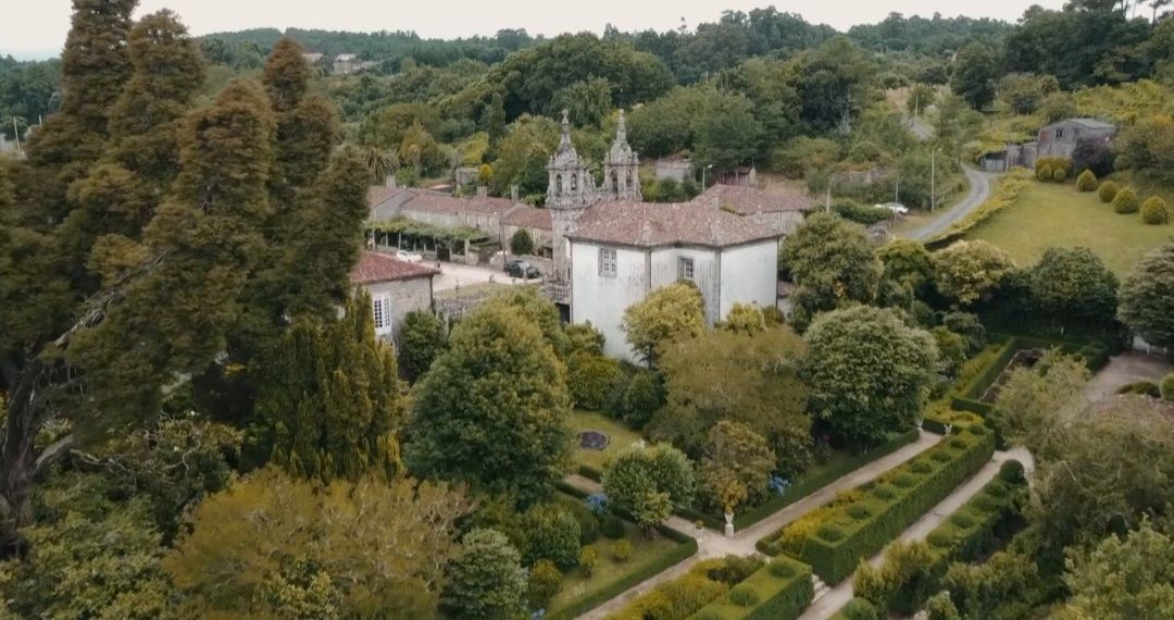 La boda de cuento de Lucía Bárcena y Marco Juncadella, que no se perdió Marta Ortega