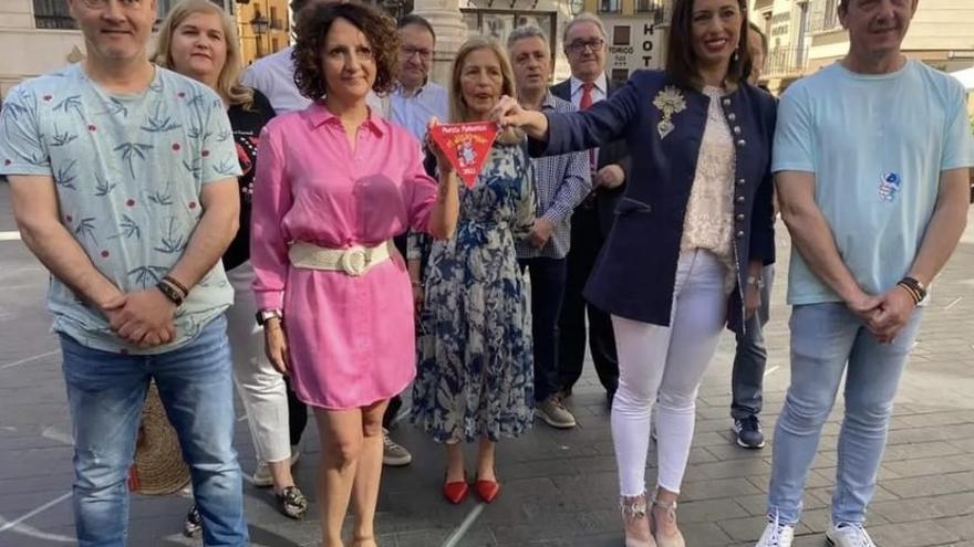Dos mujeres pondrán por primera vez el pañuelo al Torico en las fiestas de Teruel