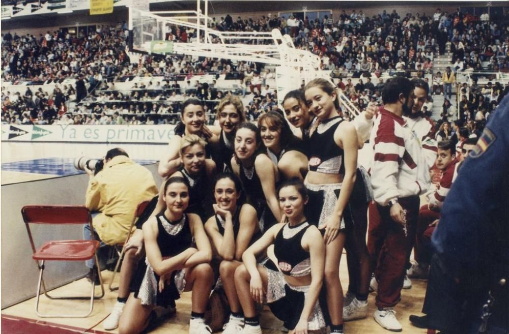 Las cheerleaders del CB Murcia, desde sus comienzo