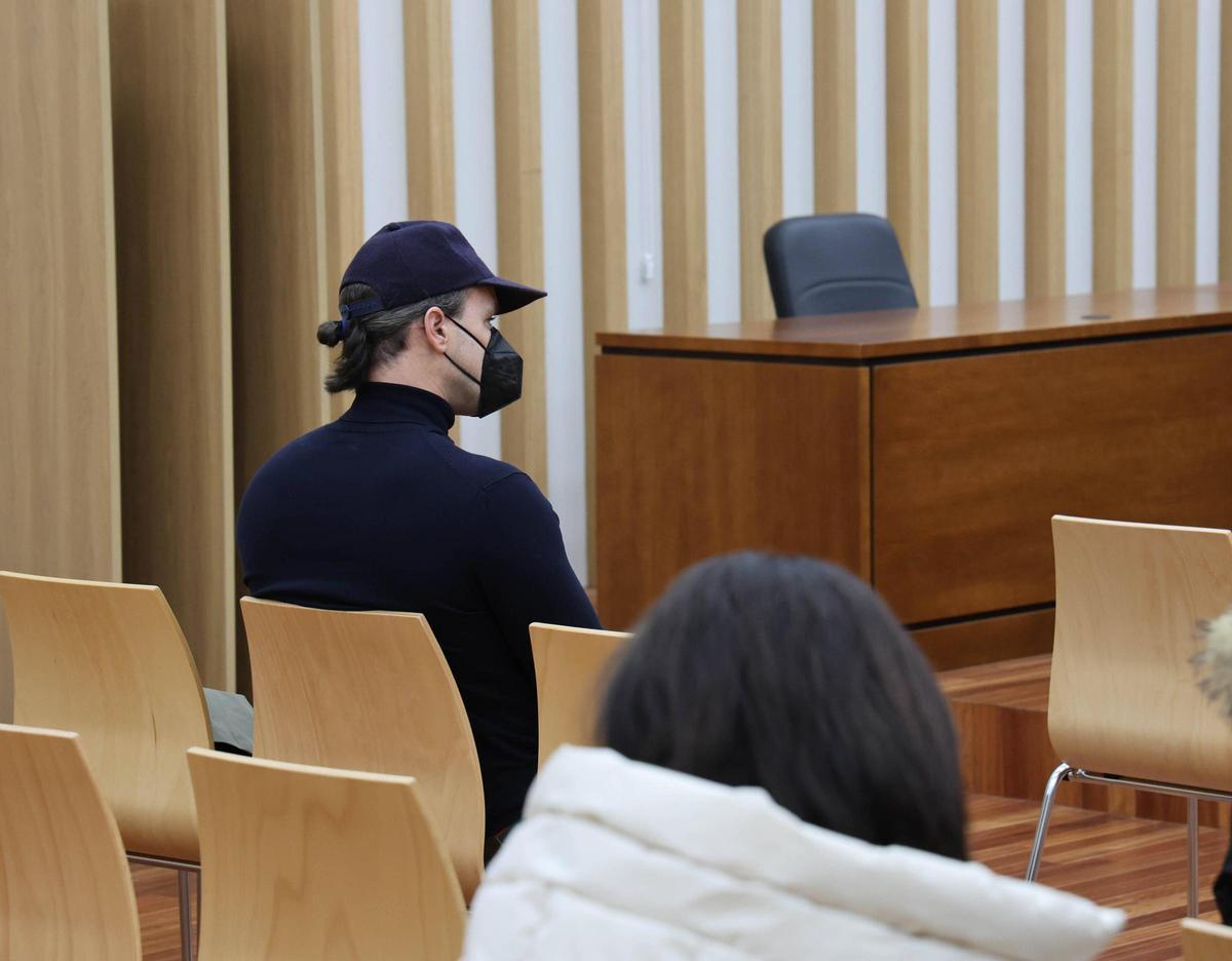 El armador del «Simione», este mismo marzo en el juicio que se está celebrando en la Audiencia de Vigo por el alijo del «Simione».