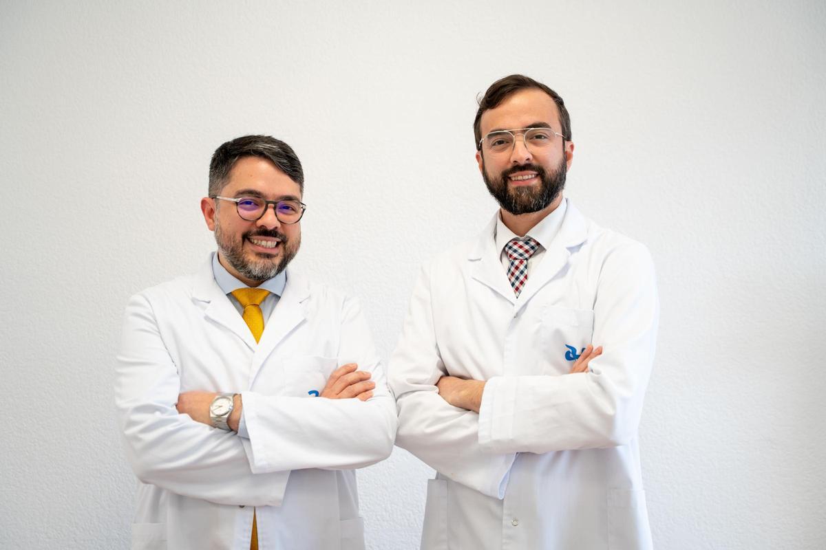 Dr. Gabriel Gerardo i Dr. Rafael Díaz del Gobbo, metges especialistes en cirurgia general i de l’aparell digestiu