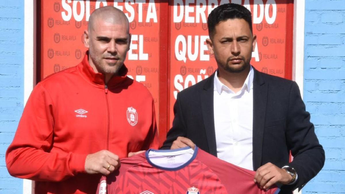 V赤ctor Vald谷s, la muralla del Barcelona llega al banquillo del ?vila