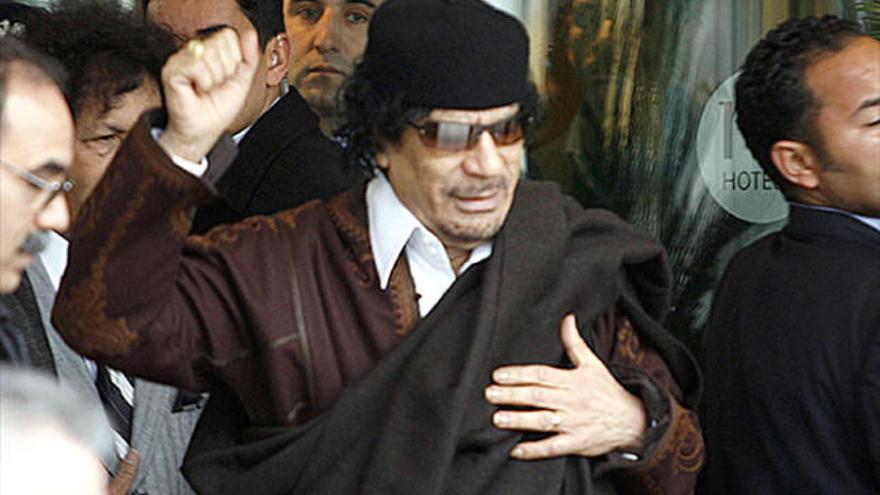 El Govern bloqueja Moammar al-Gaddafi i impedeix que construeixi a la Costa del Sol