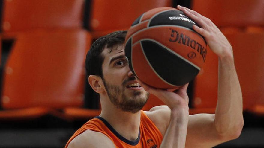 ¿Podrá Vives jugar ante el Milan con el Valencia Basket?