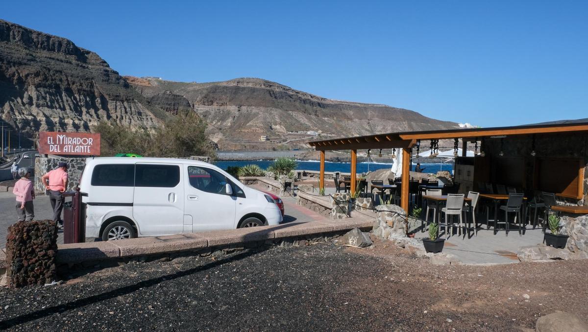 Vista del mirador y el quiosco.