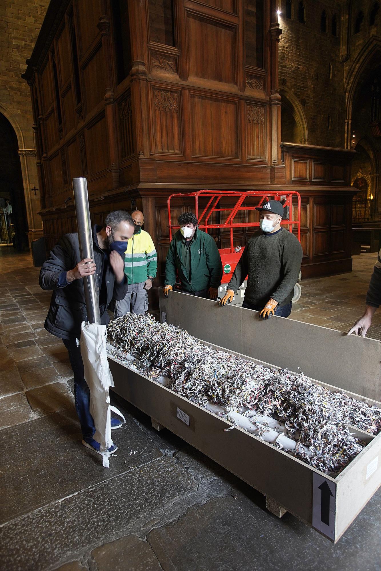 Fil a l’agulla per acabar l’orgue de la Catedral setanta-nou anys després