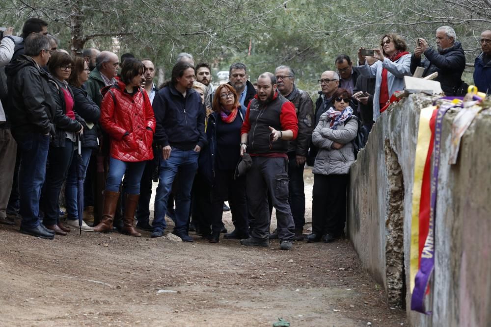 Visita de Pablo Iglesias al paredón de España de Paterna