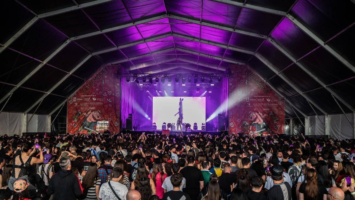 Extremúsika se abraza al rock con Sanguijuelas del Guadiana y su tributo a Robe