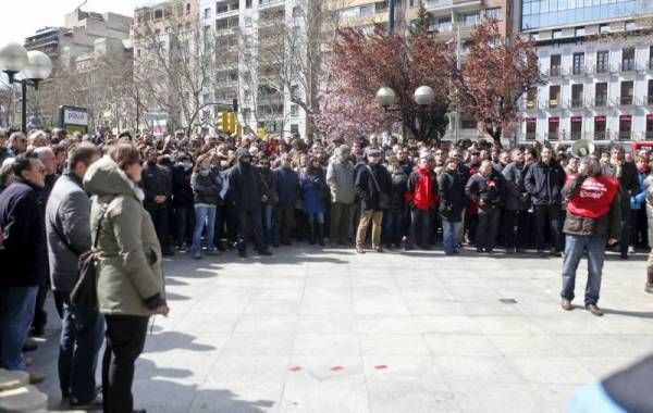 Fotogalería: Segunda jornada de huelga en Caja3