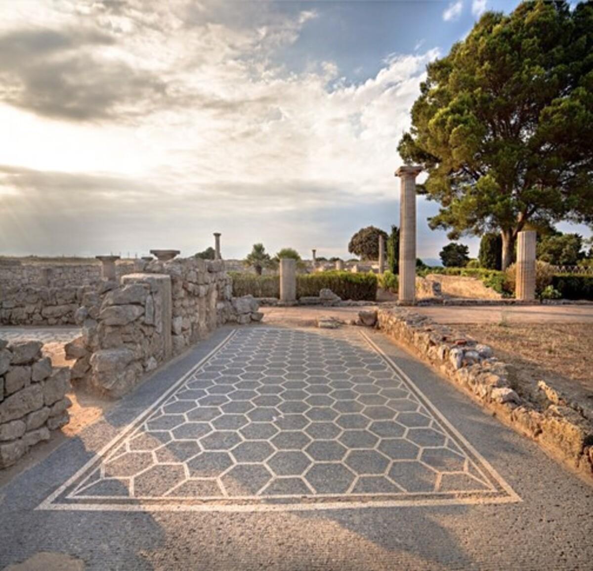 Empúries