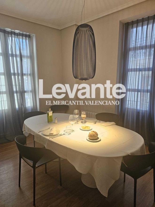 Así es el reservado de El Ventorro en el que comió Mazón con Maribel Vilaplana