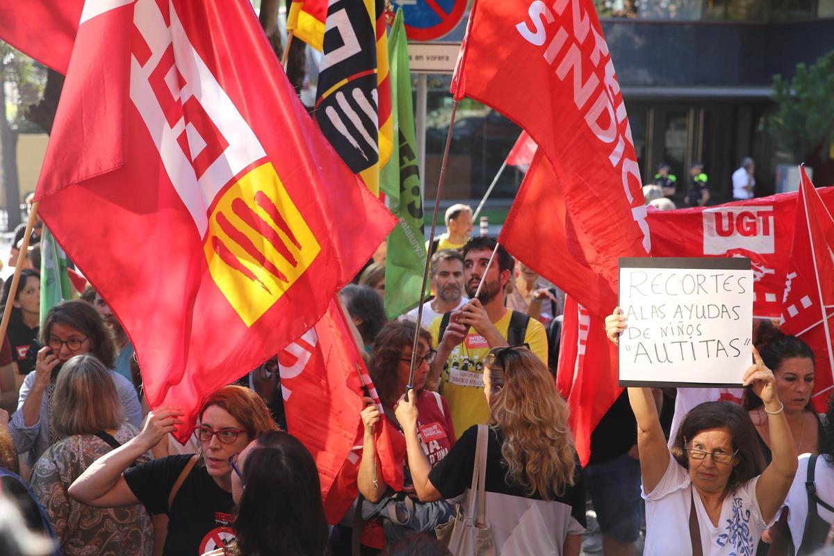 Manifestación para pedir más recursos para la escuela inclusiva