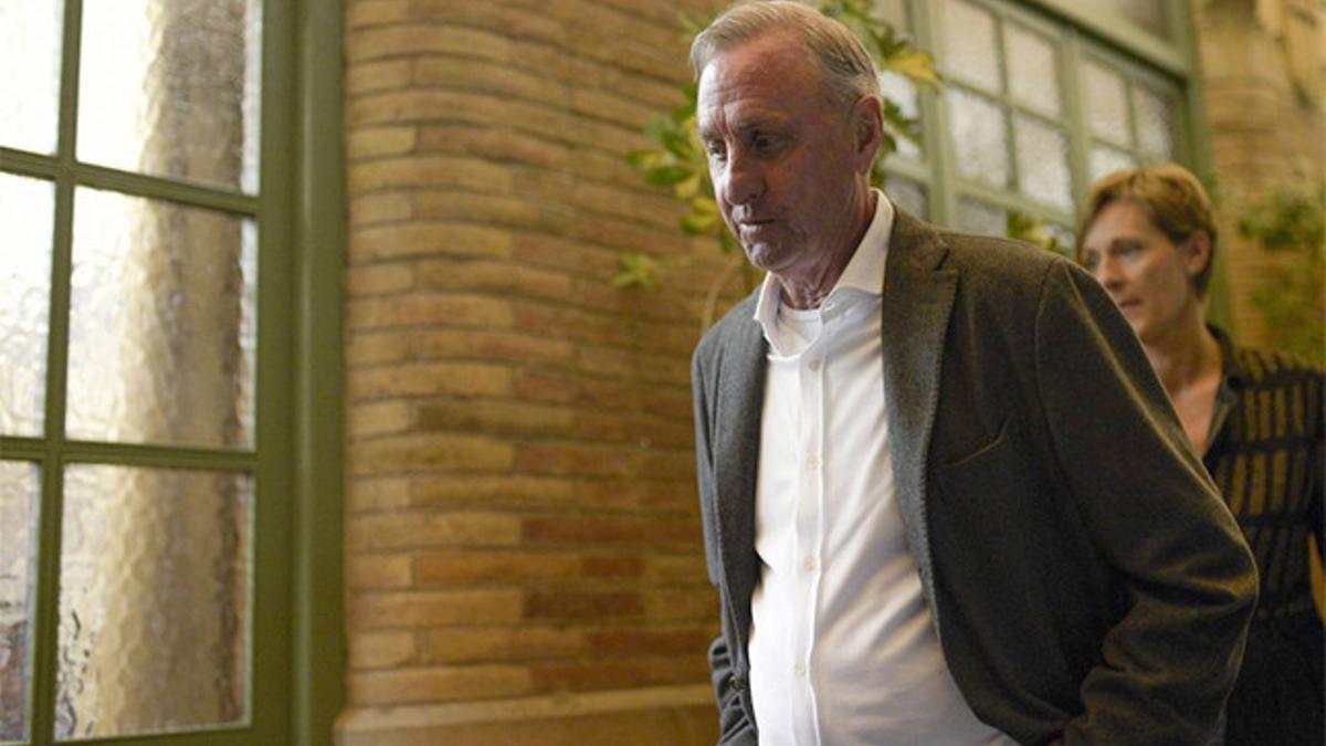 Johan Cruyff habló sobre el tratamiento del cáncer de pulmón que le detectaron en octubre
