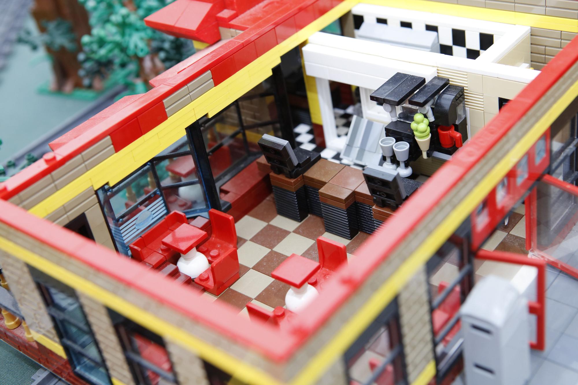 Eintauchen in eine kunterbunte Lego-Welt