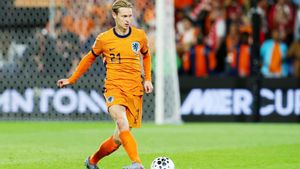 De Jong torna a casa amb una lleu lesió