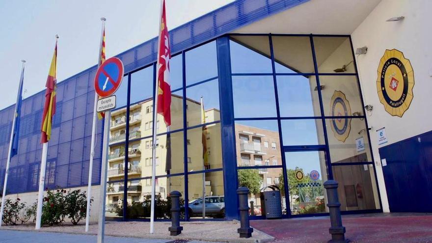 Imatge de la façana de la comissaria de la Policia Local de Palafrugell