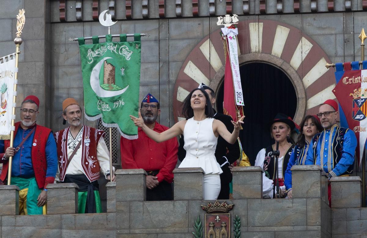 La pianista eldense Blanca Graciá ha dirigido el pasodoble.