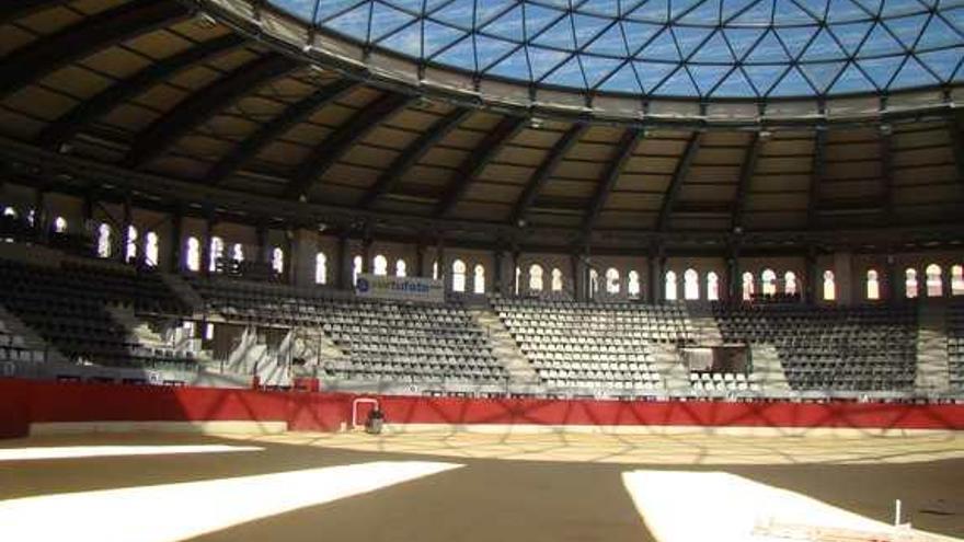 Interior de la Plaza de Toros de Villena.