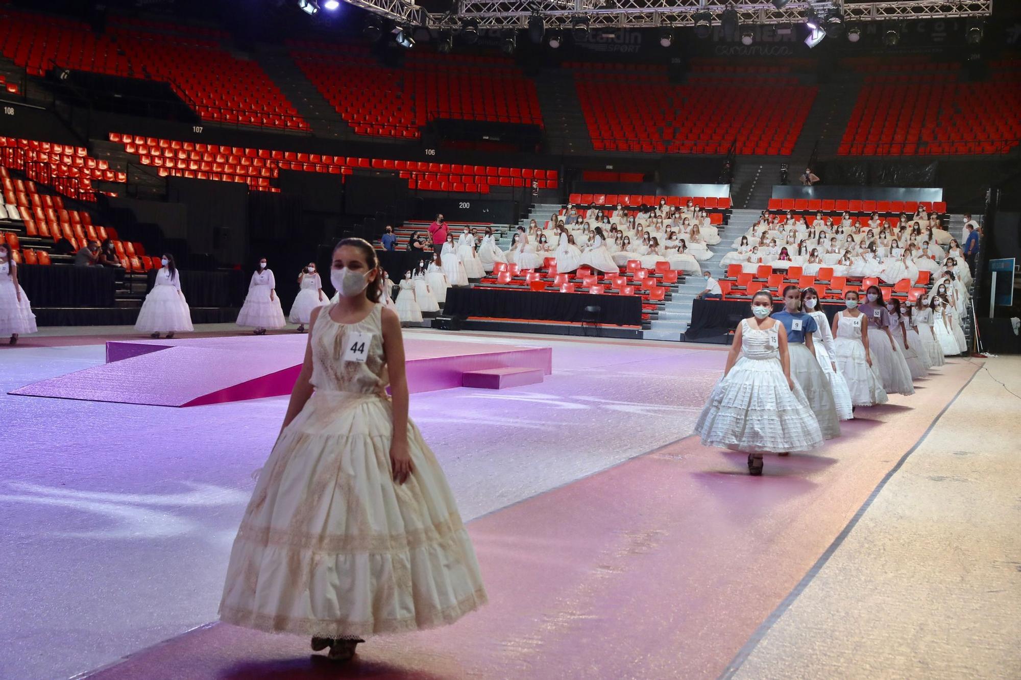 Ensayo de la elección de candidatas a falleras mayores y cortes 2022 en la Fonteta