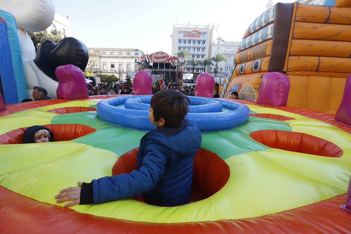 El fin de año infantil de las Tendillas, en imágenes