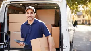 Oportunidades de empleo en Madrid: más de 100 vacantes y salarios de hasta 60.000 euros