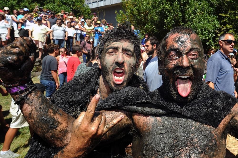 La recreación del desembarco se convierte en el acto central de la Romaría Vikinga