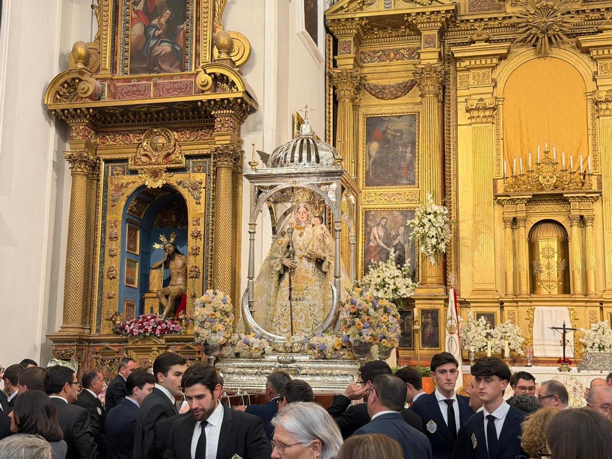 La Virgen de Araceli, este viernes en la iglesia de Nuestra Señora del Carmen de Lucena.