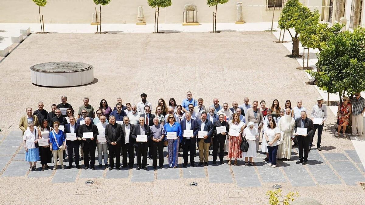 El Cabildo Catedral y las entidades sociales beneficiarias.
