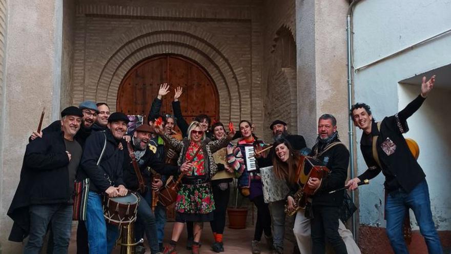 Tres fan Ball y Ronda la craba en Argavieso. | HOYA DE HUESCA