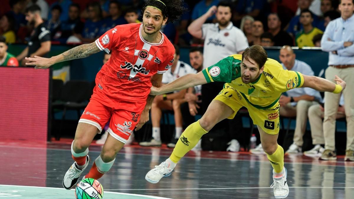 Acción del encuentro entre Jimbee Cartagena y Peñíscola