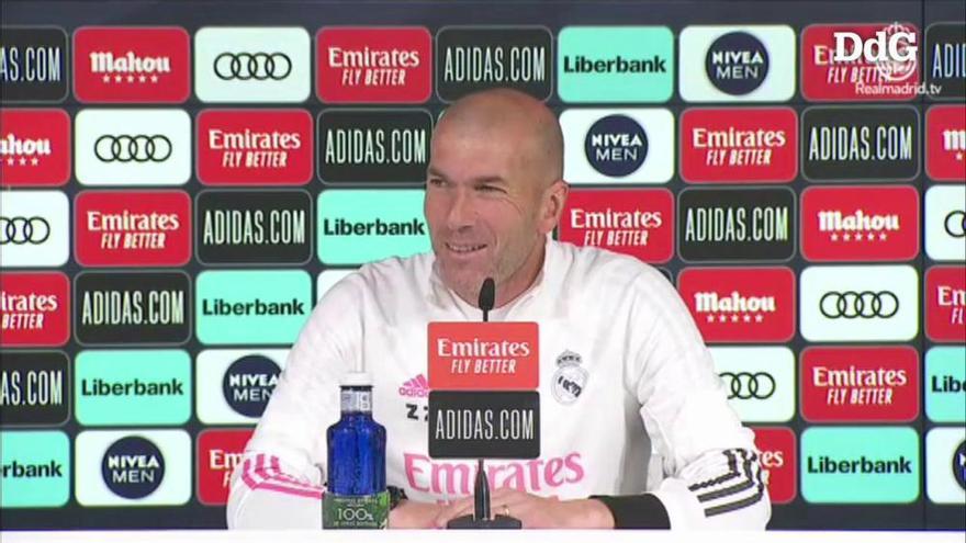 Zidane: «Messi que es quedi al Barça, està bé allà»