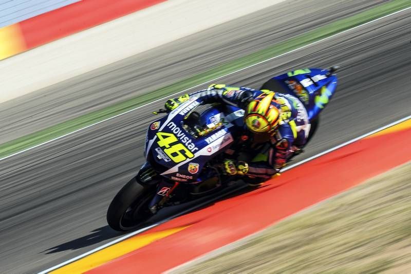 Primeros entrenamientos libres en Motorland