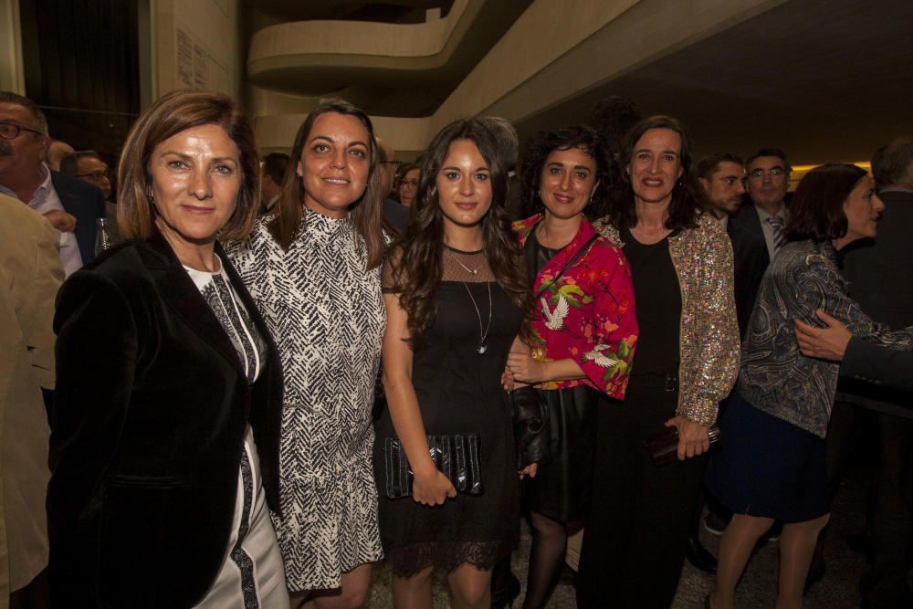 Palau de Les Arts. Maite Girau, concejala de deportes del Ayuntamiento de Valencia, Anaïs Menguzzato, concejala de protección ciudadana, Zulima Perez, Rosa Dominguez, Margarita Soler, profesora de derecho