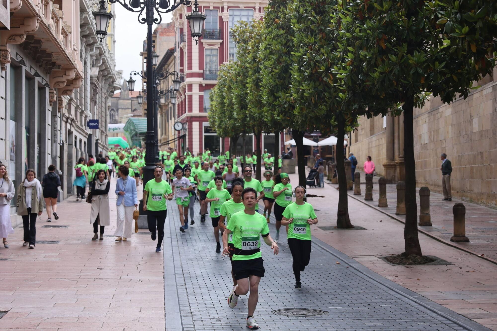 11 horas. Plaza de la Catedral. Carrera contra el cáncer.