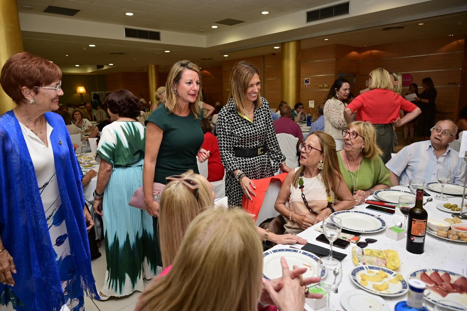 Gala solidaria a beneficio de la Asociación Conta el Cáncer en Castelló