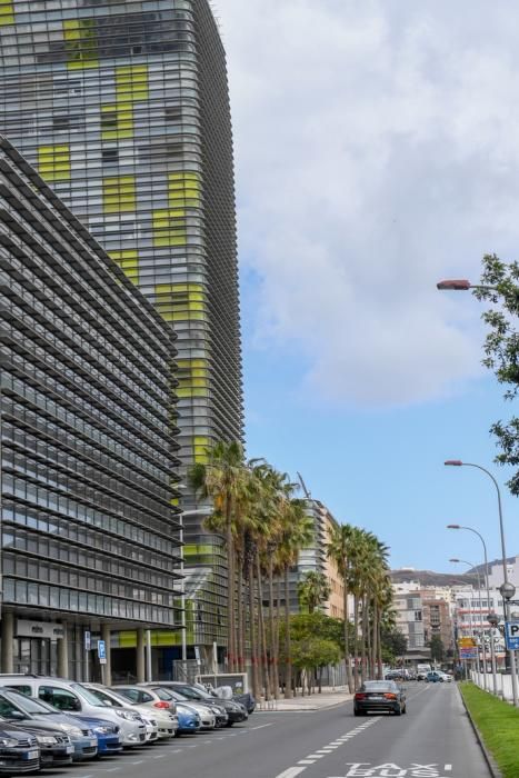 25-03-20 LAS PALMAS DE GRAN CANARIA. CIUDAD. LAS PALMAS DE GRAN CANARIA. Recorrido por la ciudad para vera su desolación.   Fotos: Juan Castro.  | 25/03/2020 | Fotógrafo: Juan Carlos Castro