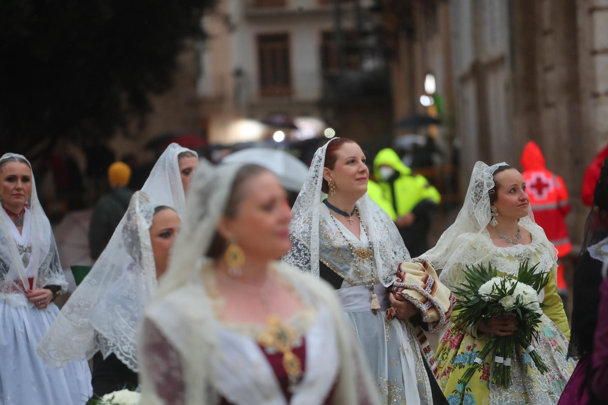 Búscate en el primer día de ofrenda por la calle de la Paz (entre las 18:00 a las 19:00 horas)