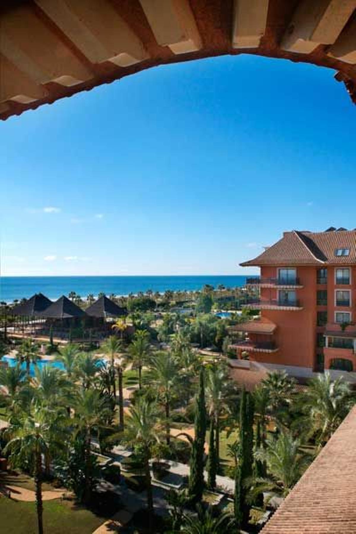 Puerto Antilla Grand Hotel.