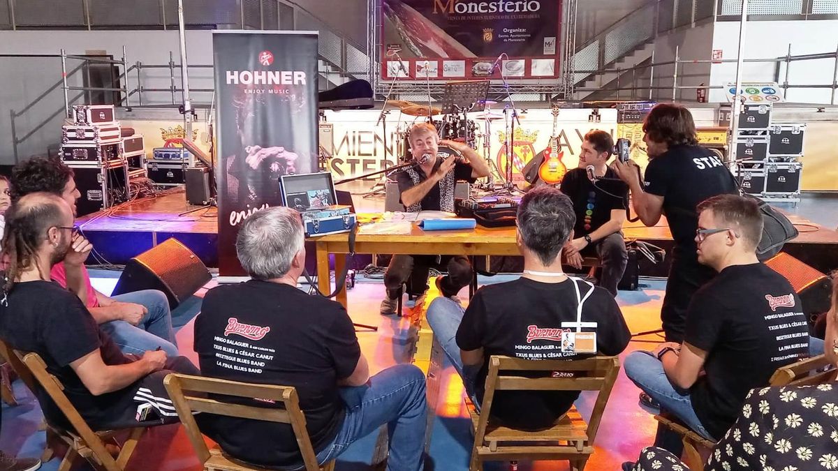 Clase magistral de armónica a cargo del músico Mingo Balaguer