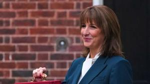 El Govern laborista calma els seus diputats amb ajudes a famílies pobres