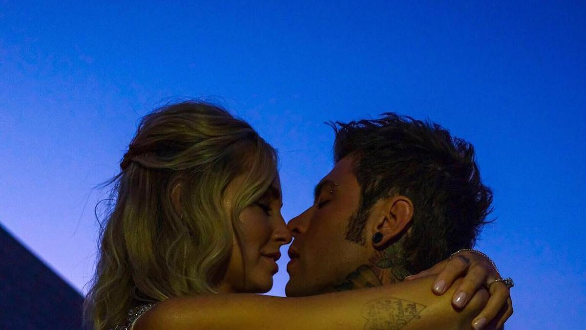 Chiara Ferragni y Fedez en la cena de ensayo de su boda