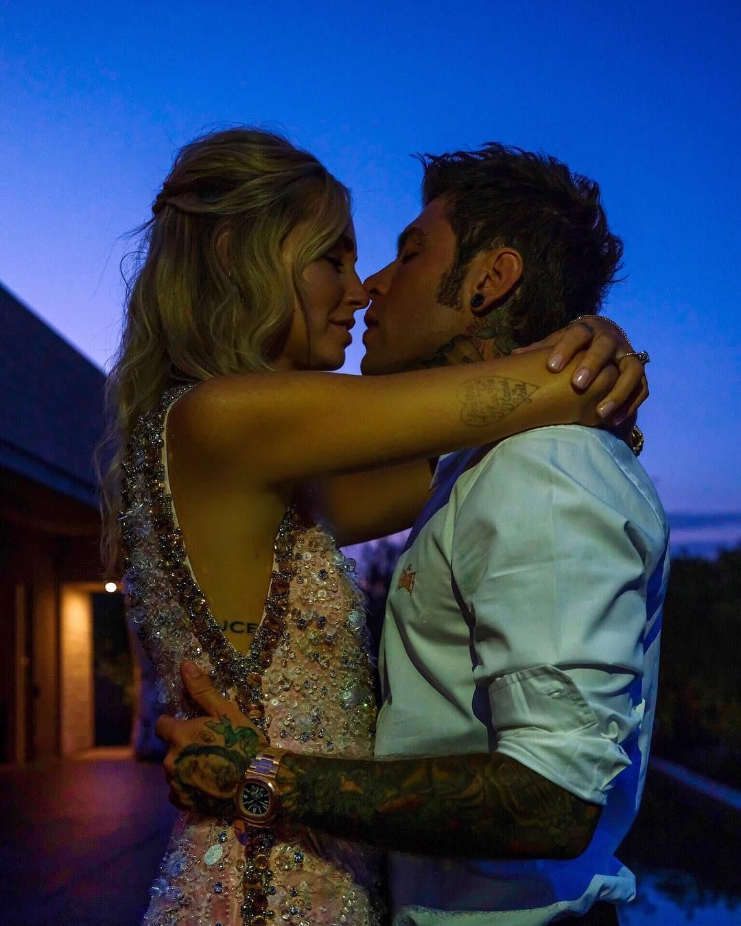Chiara Ferragni y Fedez en la cena de ensayo de su boda