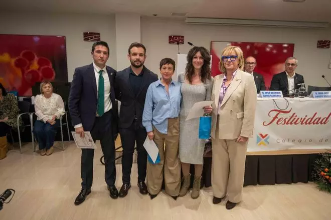 El Colegio de Enfermería de Alicante conmemoró la festividad de San Juan de Dios en un acto con emotivos reconocimientos a colegiados