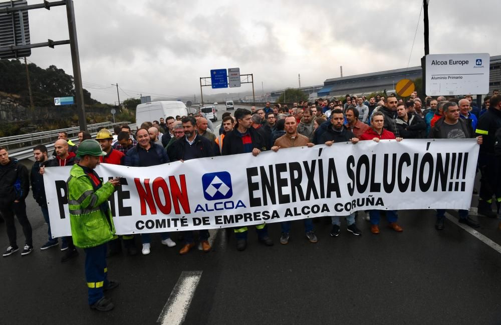 Manifestación de trabajadores de Alcoa en A Coruña
