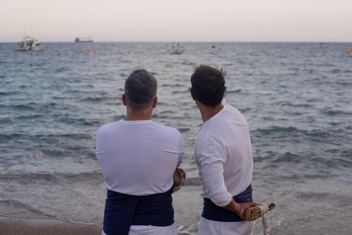 El Portús recrea su origen con el arte marinero de la jábega El Portús recrea su origen con el arte marinero de la jábega